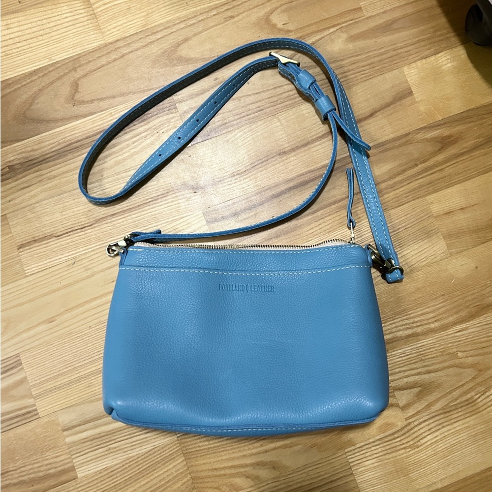Dream Poppy Purse 🦄🩵